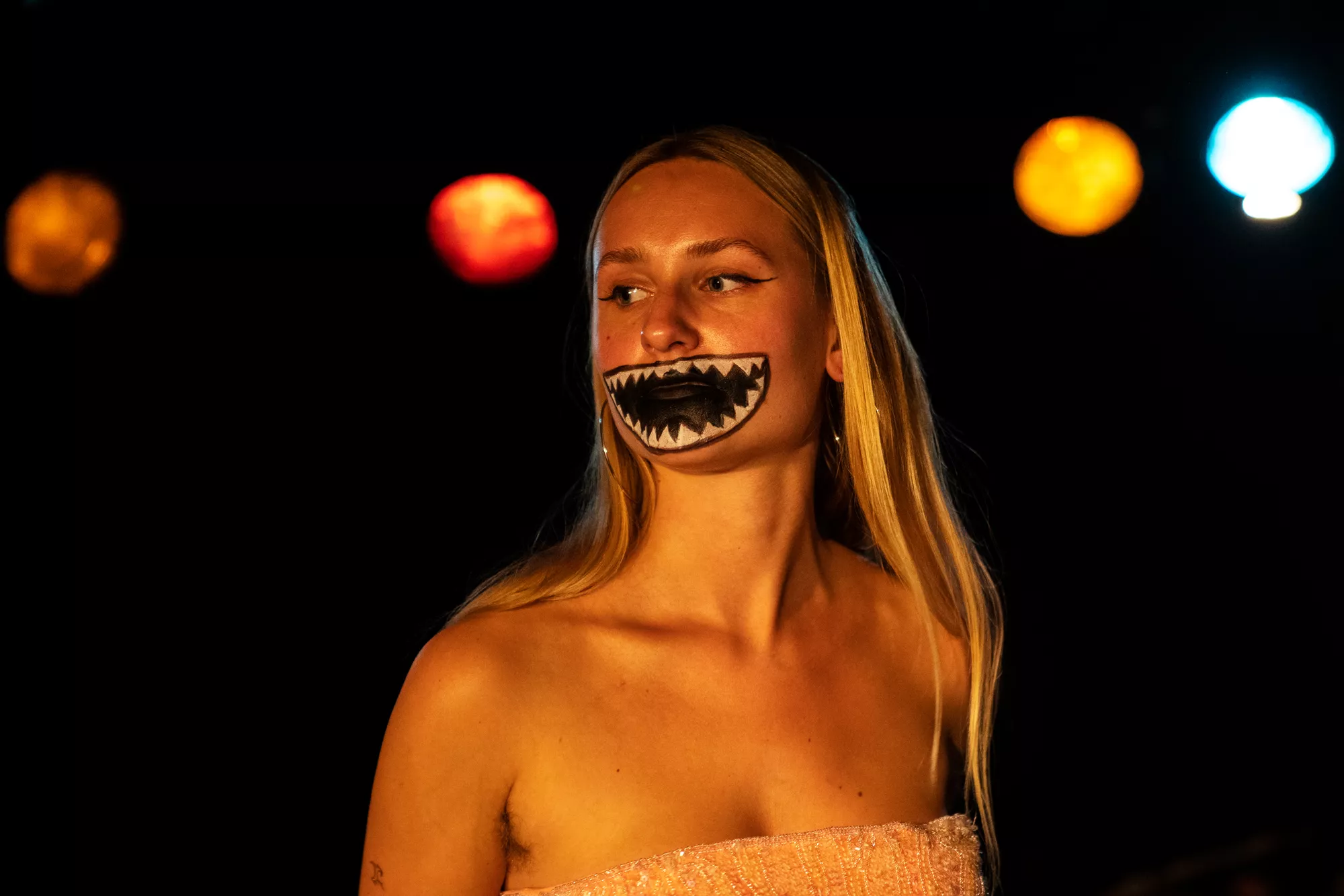 Computergaze lod lydene tale for sig selv  