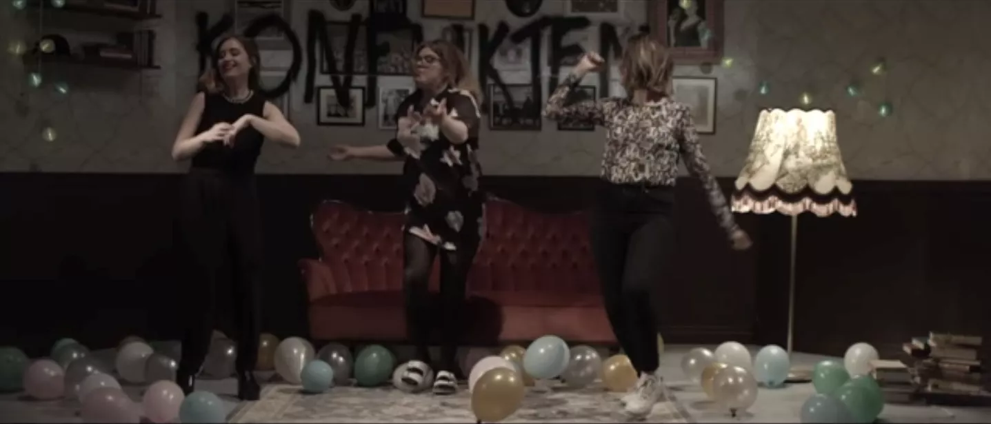 ''Vi ville att musikvideon skulle bli ett slag på käften''