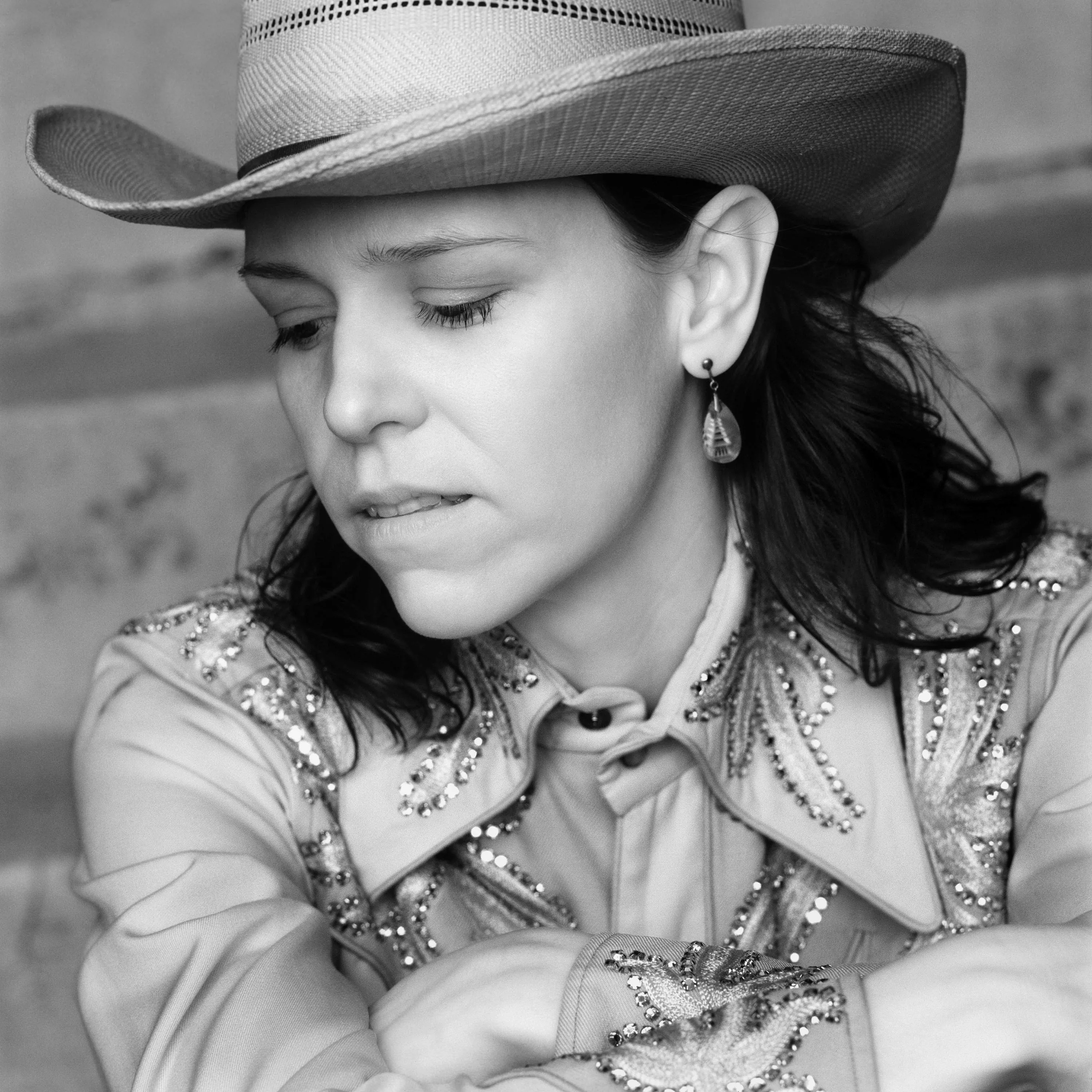 Gillian Welch rører på sig igen