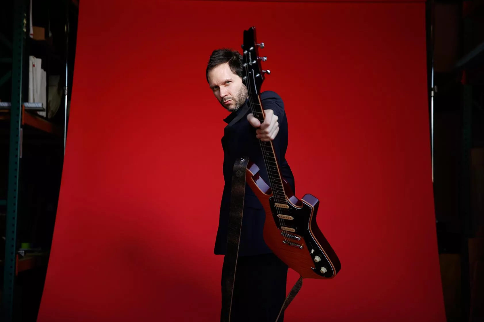 Superguitaristen Paul Gilbert rammer København: – Vi spiller et medley på 40 minutter