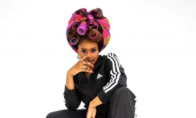 Prince-inspireret single fra Iris Gold – og premieredato for nyt album 