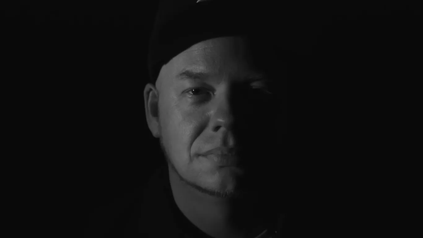 JULEKALENDER-LÅGE 1: Hør årets bedste sang ifølge Per Vers