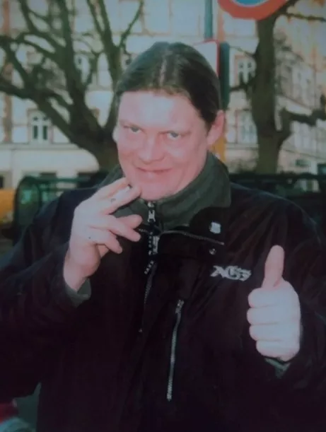 En af Danmarks førende vinylpladehandlere er død