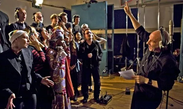 Hør den nye Do They Know It's Christmas?