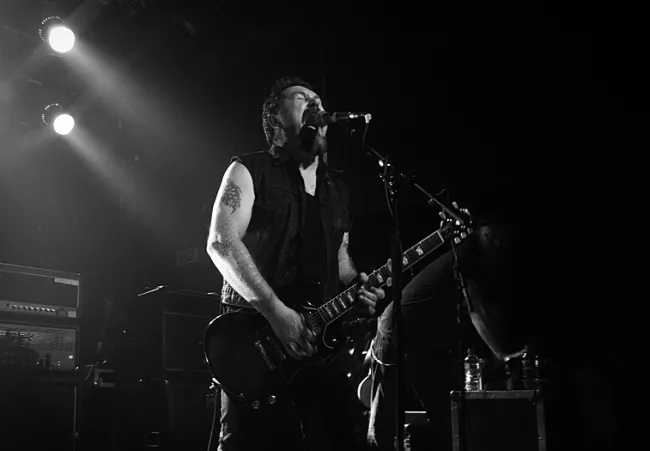 VAR NORDISK ROCK-TERAPI NOGET? Therapy? kommer til Danmark 