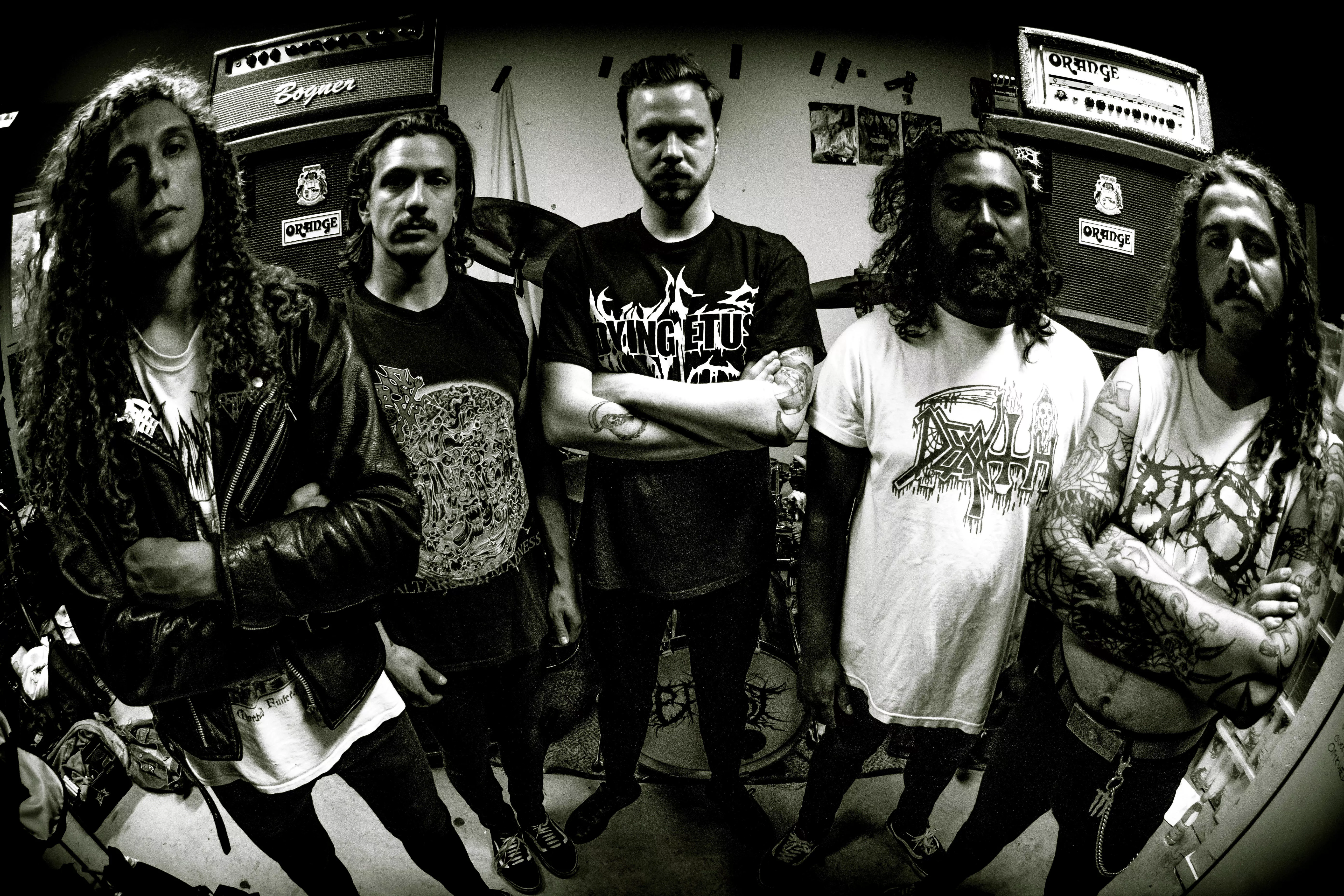 Oplev Festuge-korsang med… BAEST?!