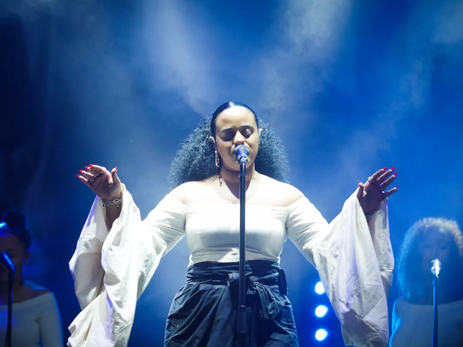 Seinabo Sey gör stor sommarspelning 