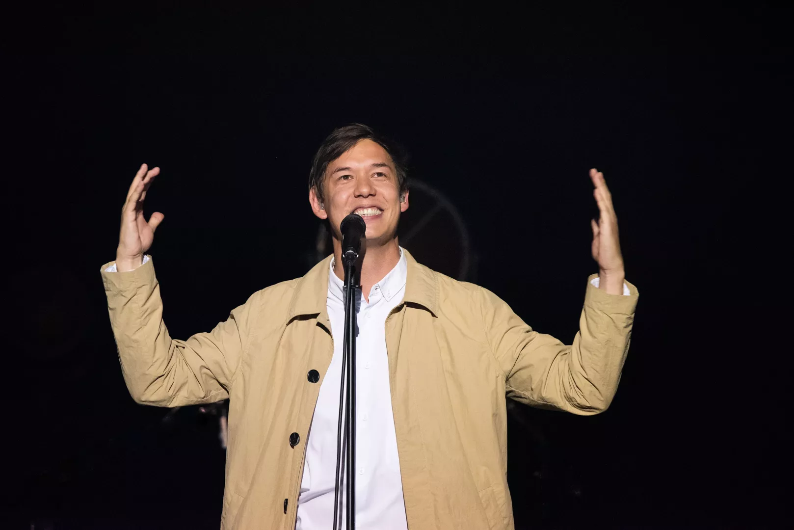 FOTOSERIE: Jung gav koncert for heldige fans i Royal Arena