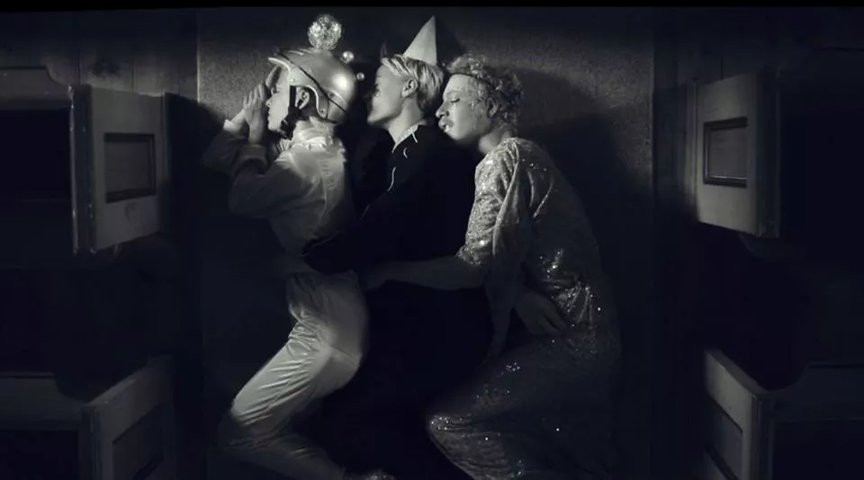 FYNDET: Wildhart – Stuck In A Second