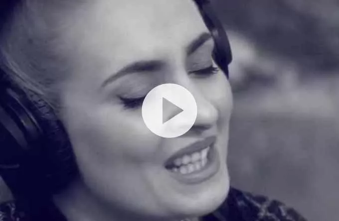 Se gåsehudsfremkaldende livevideo med Eivør