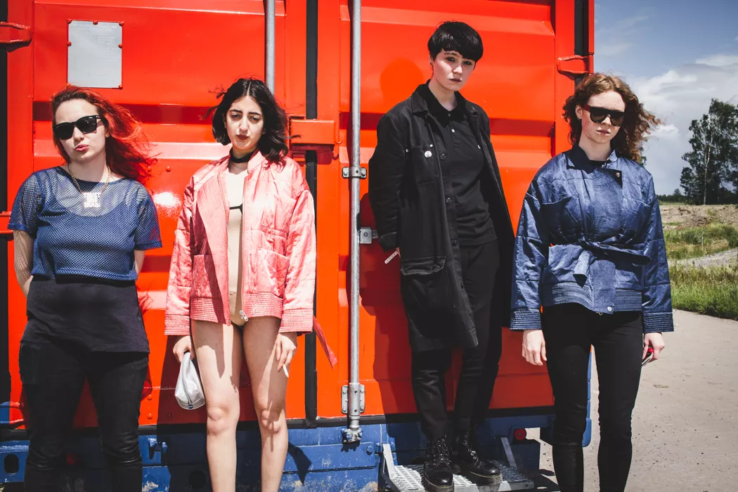 Gratisfestival med hyllade akter i förstasläppet