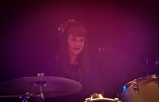 Lämnar Those Dancing Days för Vulkano