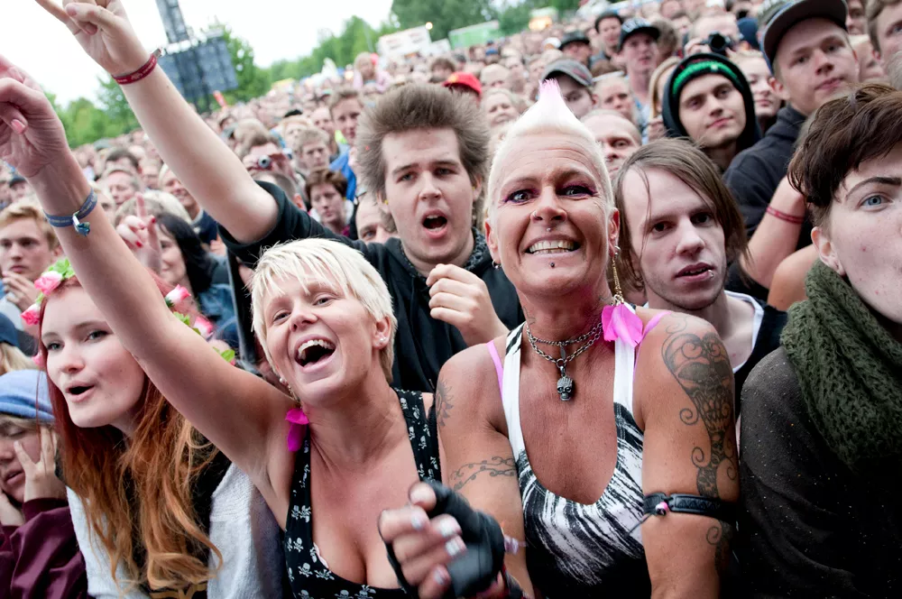 Peace & Love släpper sex nya