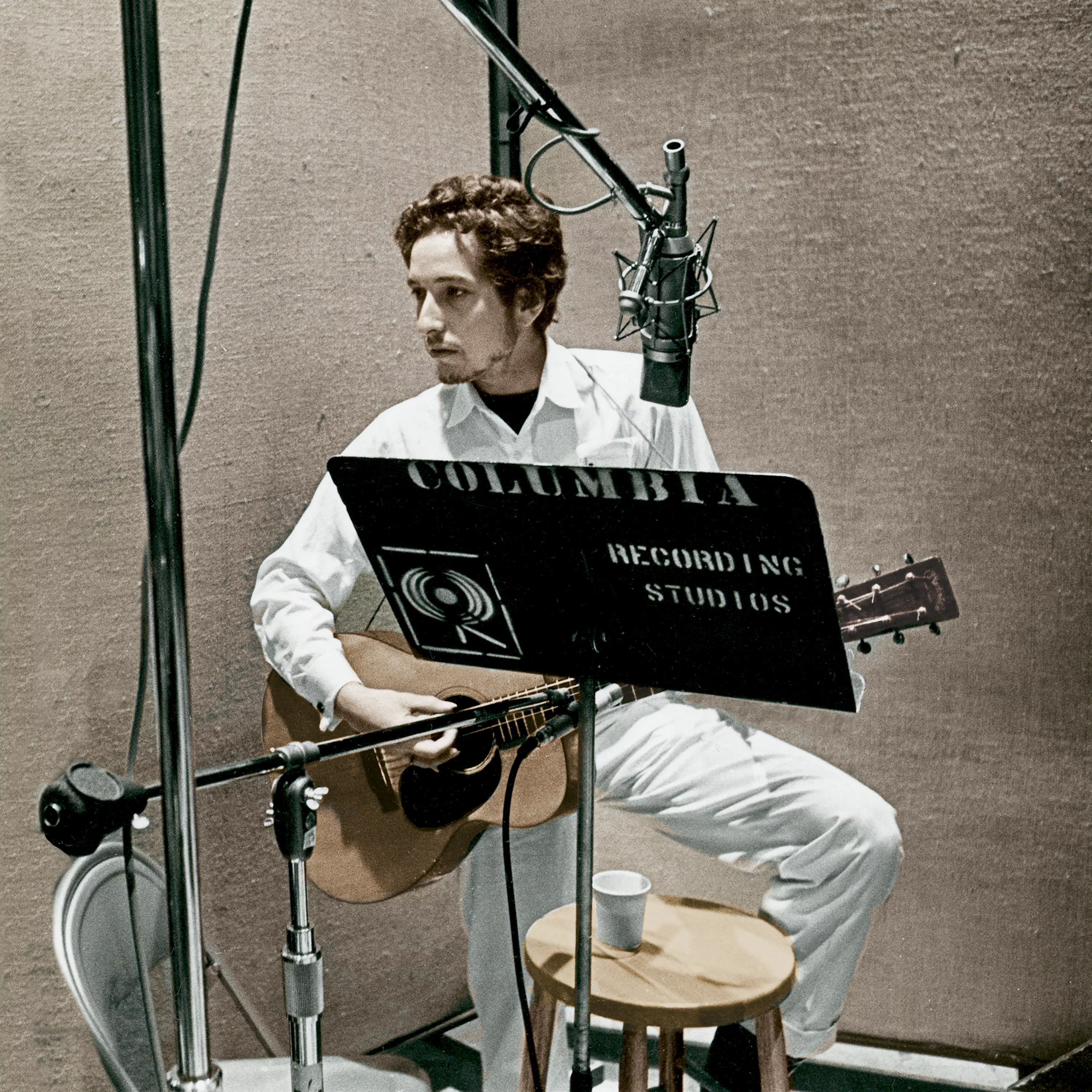 Sagnomspundne sessions fortrinsvis for fans