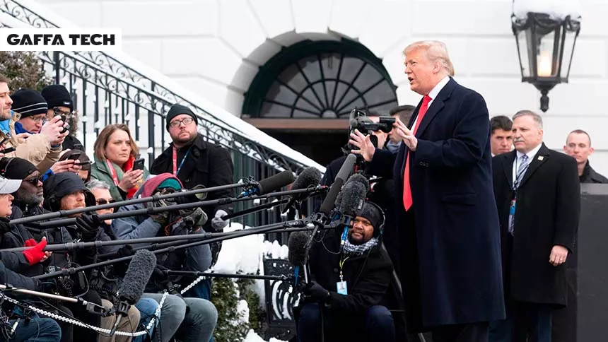 Tusindvis venter i kø i Donald Trumps nye app