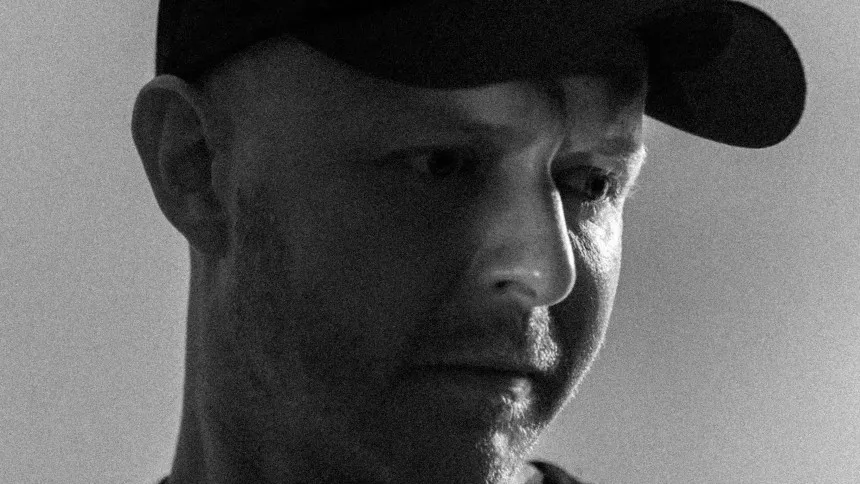 ALBERT-INTERVIEW: Nyudklækket soloartist med en forkærlighed for dansemusik