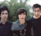 Hør Yeah Yeah Yeahs i København og Århus