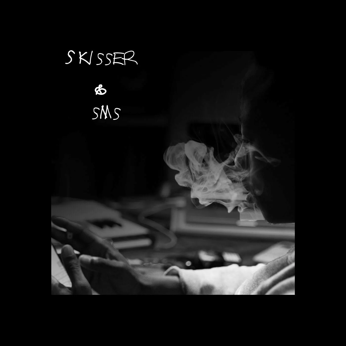 Skisser & SMS 1 - Leslie Tay