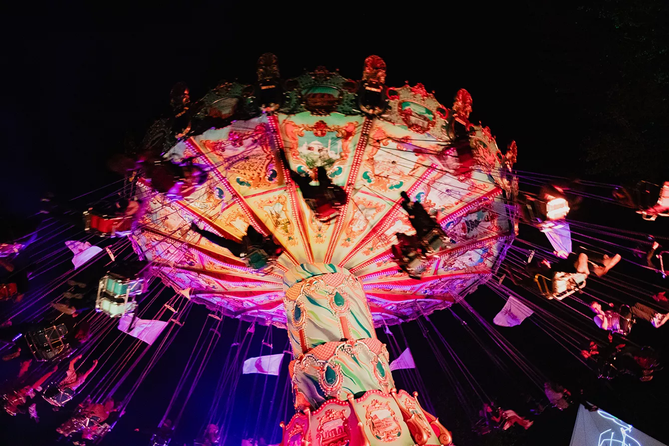 Karrusel tilføjer tolv nye navne - og helt særlig scene