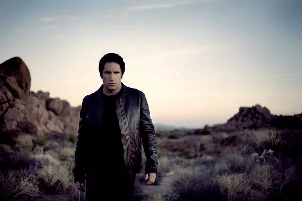 Trent Reznor dropper uavhengigheten