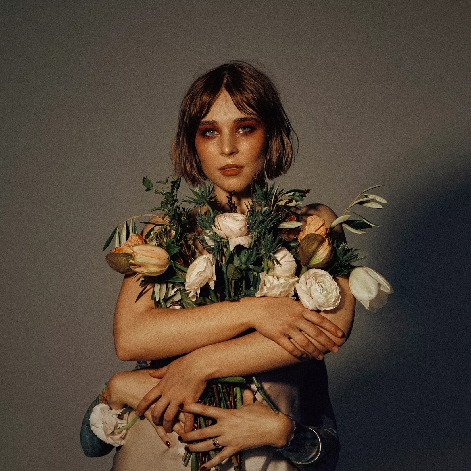 Blommar ut i albumdebut