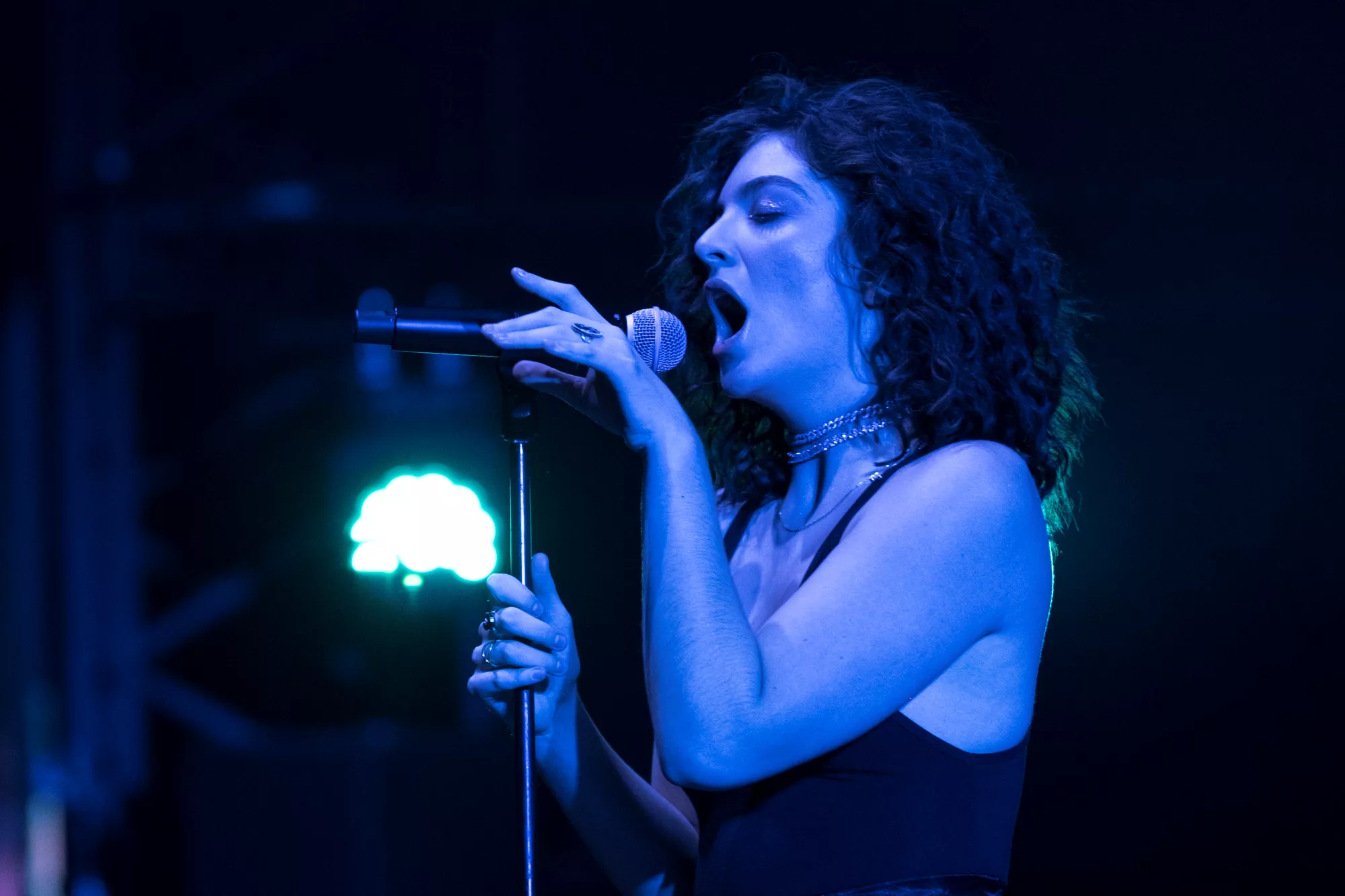 Överväger att ställa in konsert efter fansens reaktion