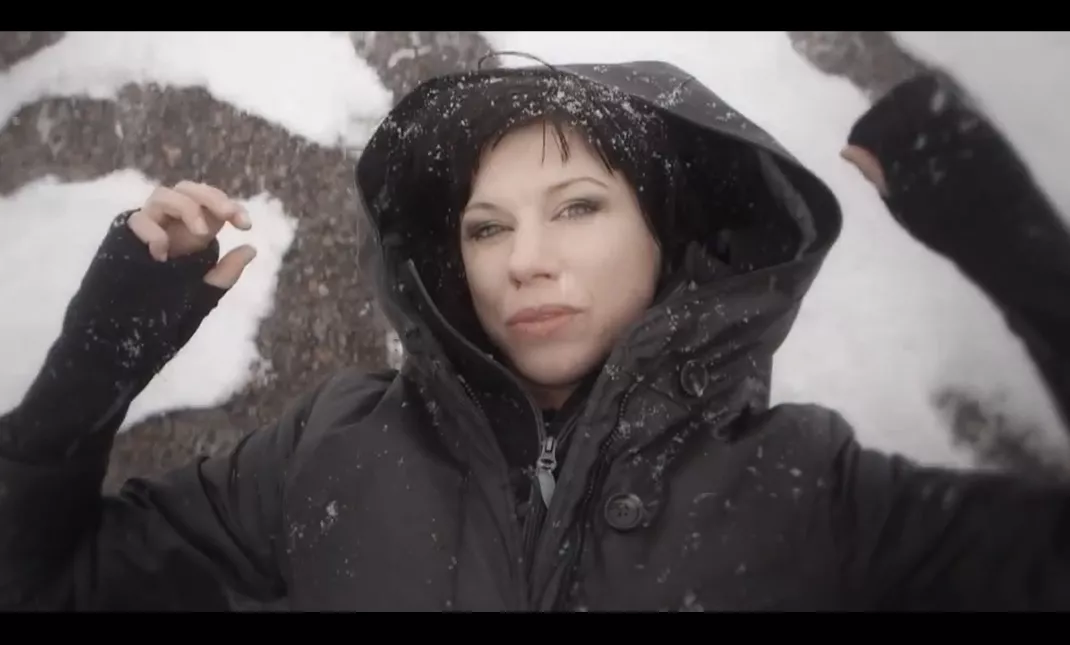 VIDEOPREMIÄR: Irya's Playground – A Place Where We Can Stay