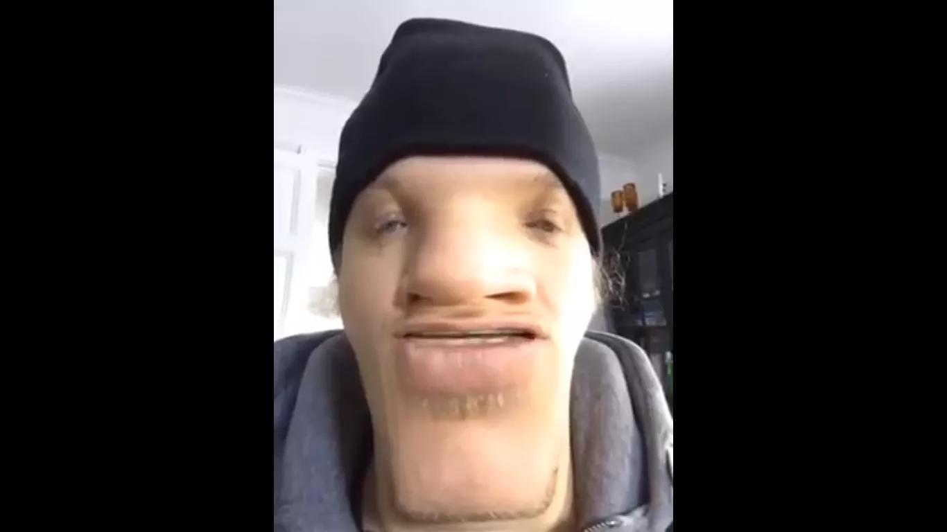 Se Stiftelsen snacka nytt album på ett lite ... speciellt sätt