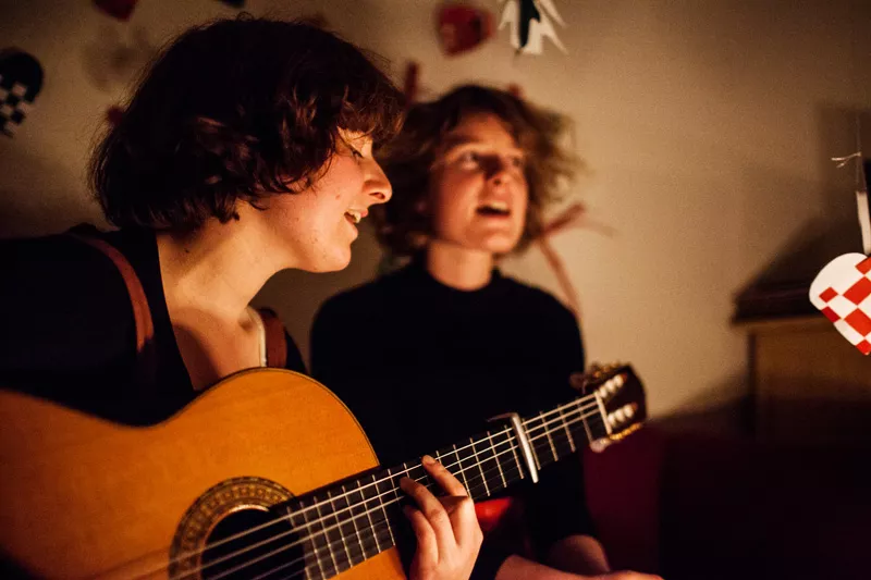 Book Kirsten & Marie til privatkoncert