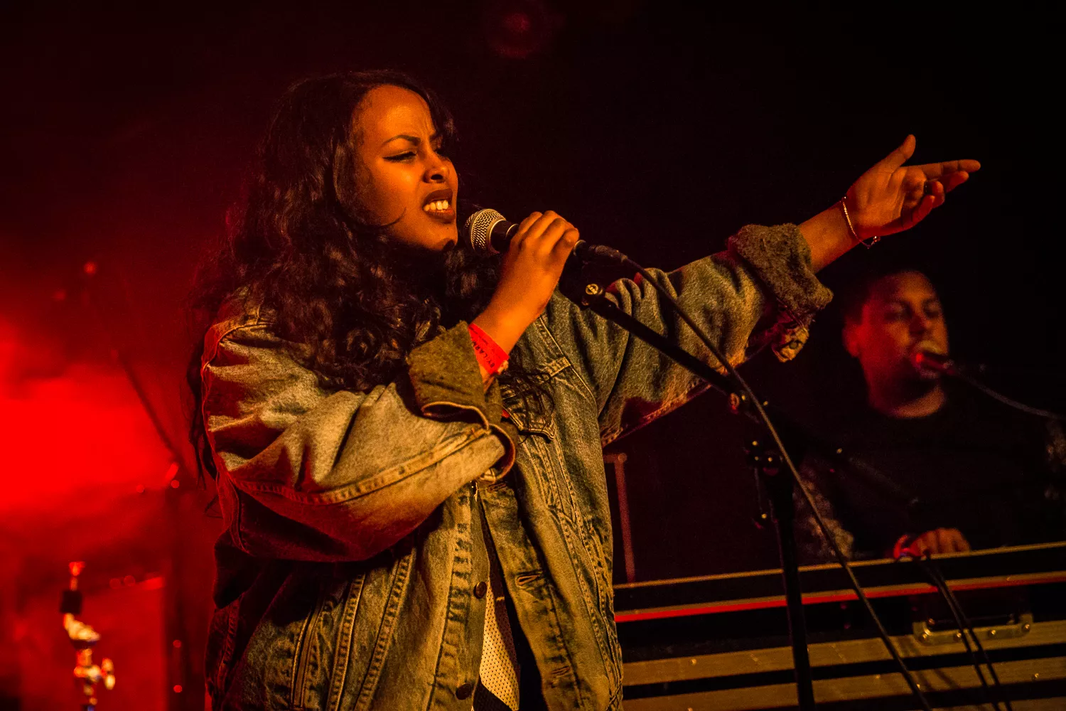 Cherrie: Gamla, by:Larm