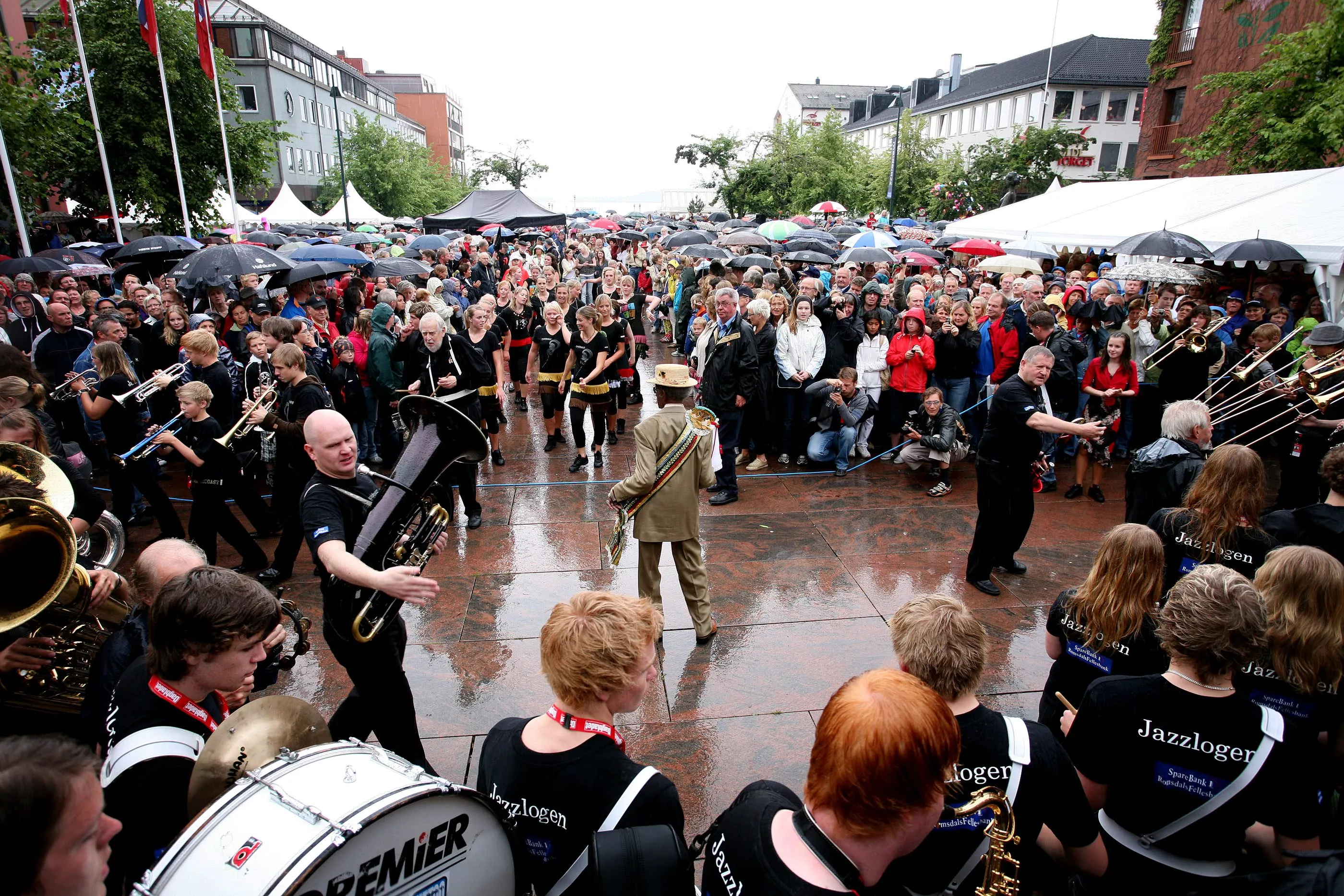 Moldejazz gatedanser seg i gang før skjebneår