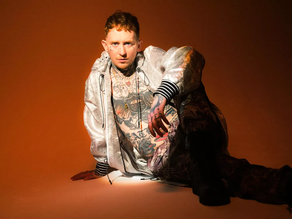 Koncertaktuelle Frank Carter: ”Musikbranchen er et fucking mareridt”