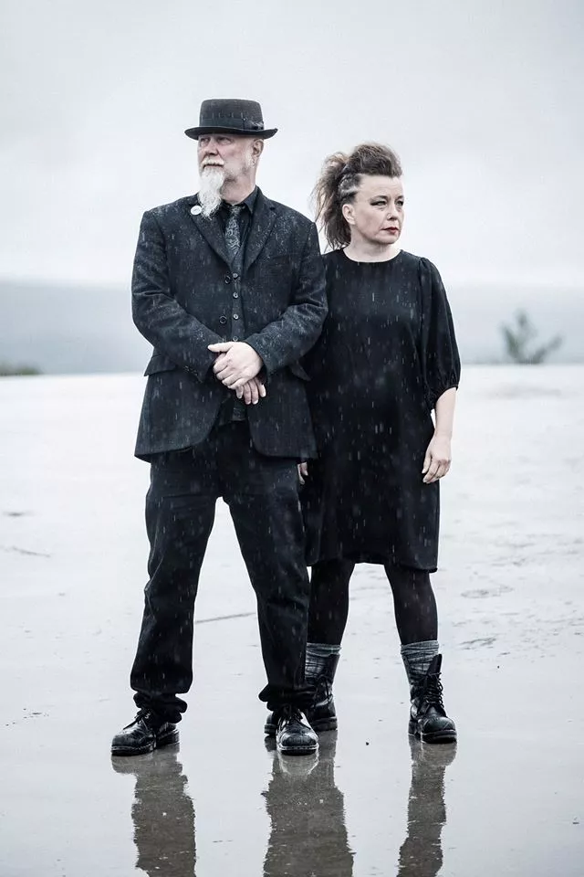 "Ute var det sensommar – men i studion var det smärta"