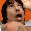 Red Hot Chili Peppers-sanger skriver selvbiografi