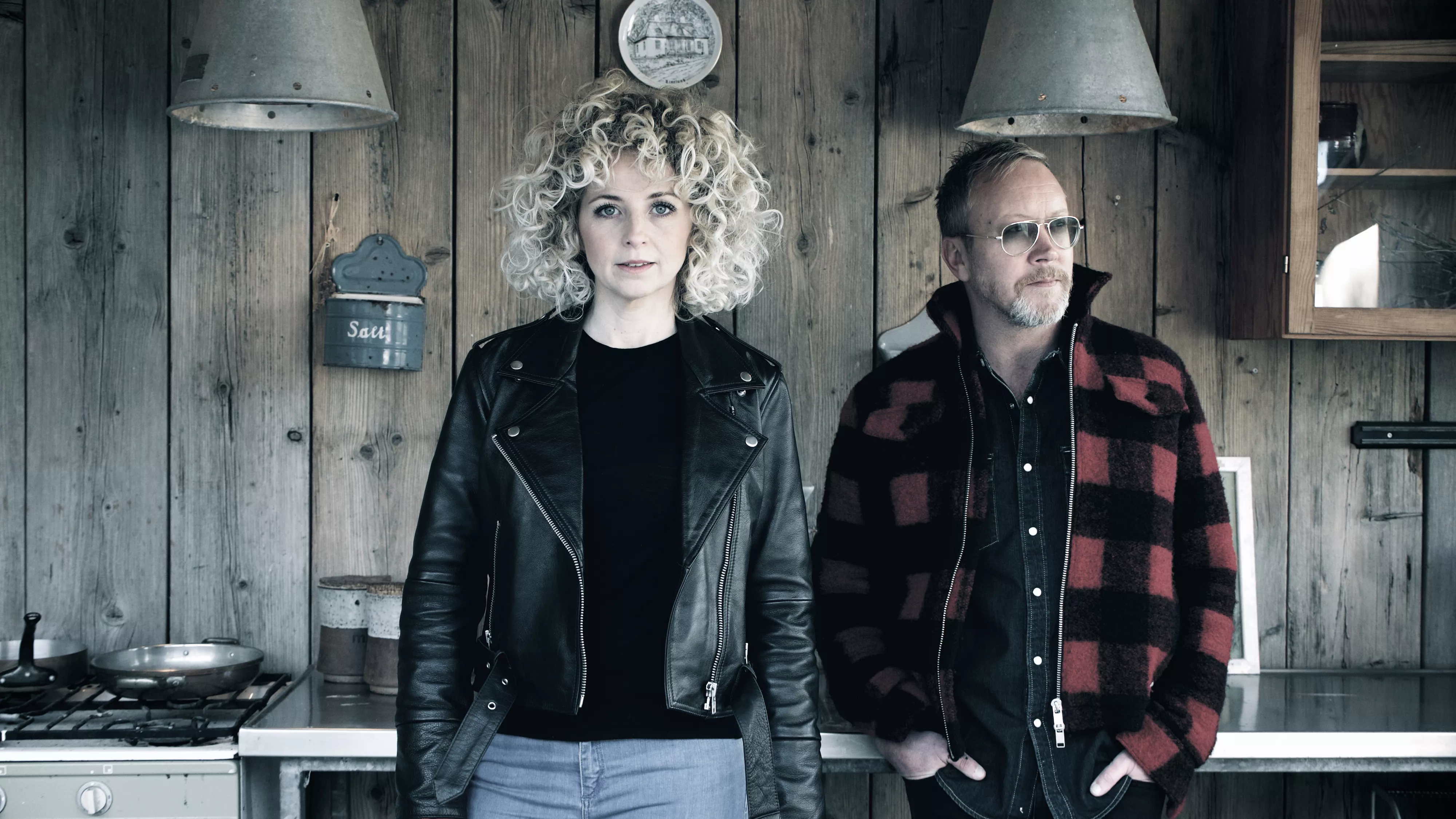 ANMELDELSE: Skrøbeligheden synges frem hos den danske countrypop-duo