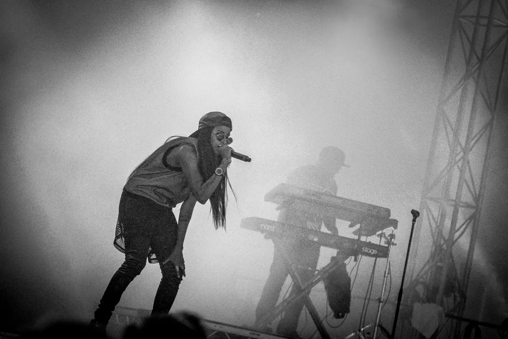 Angel Haze: Linné, Way Out West