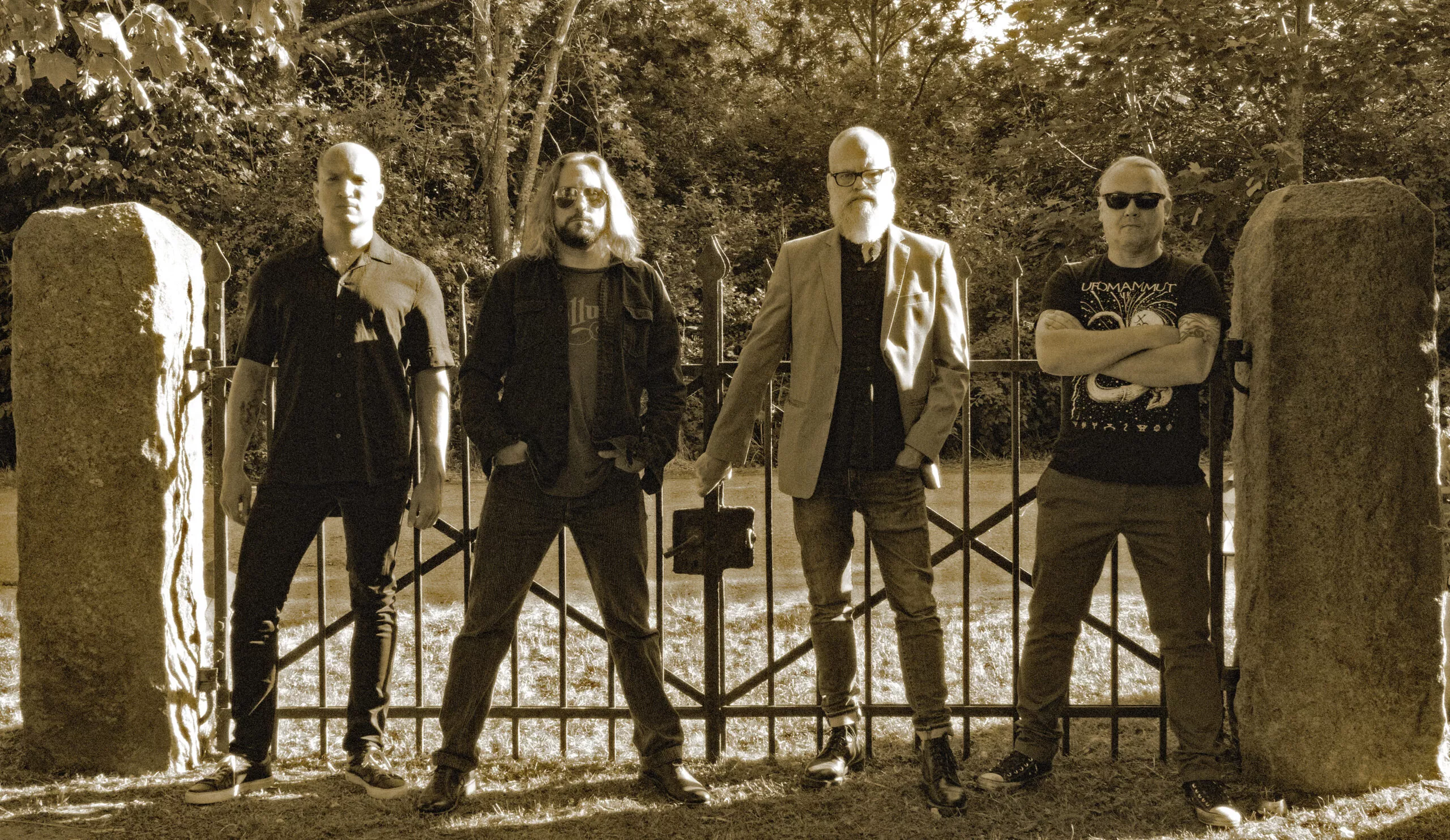 Hemsökt myt i blytung doom-skrud