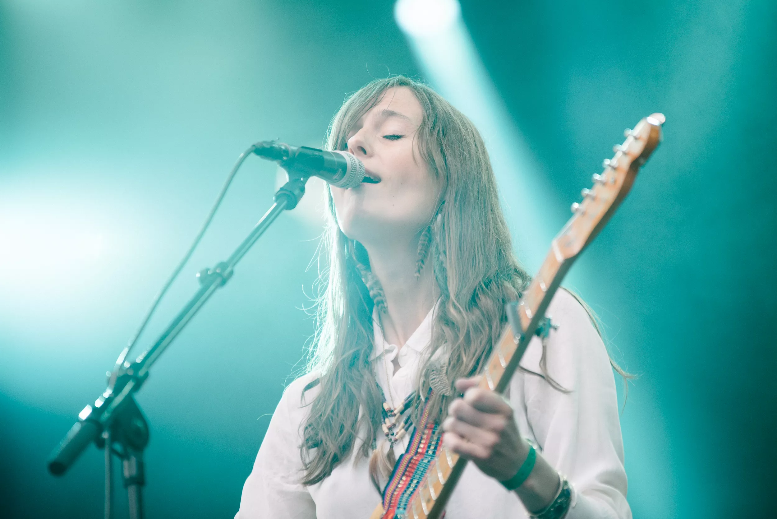 Halvtræt drømmefolk fra Frøkedal & Familien