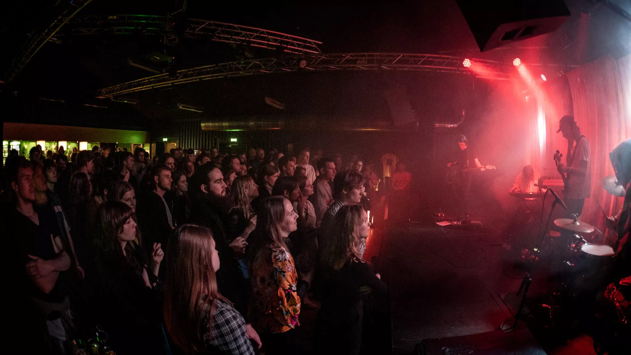 Spillestedsleder om flere tilskuere til superligakampe: “Total mangel på tillid og respekt for vores branche”