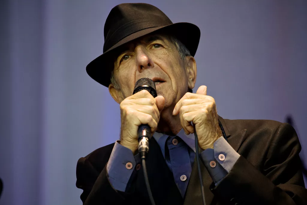 Hør Leonard Cohen synge George Jones' Choices