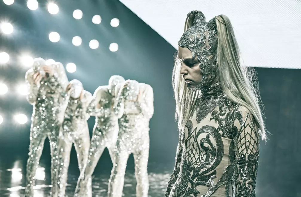 ANMELDELSE: Når demokratiet skal sanses