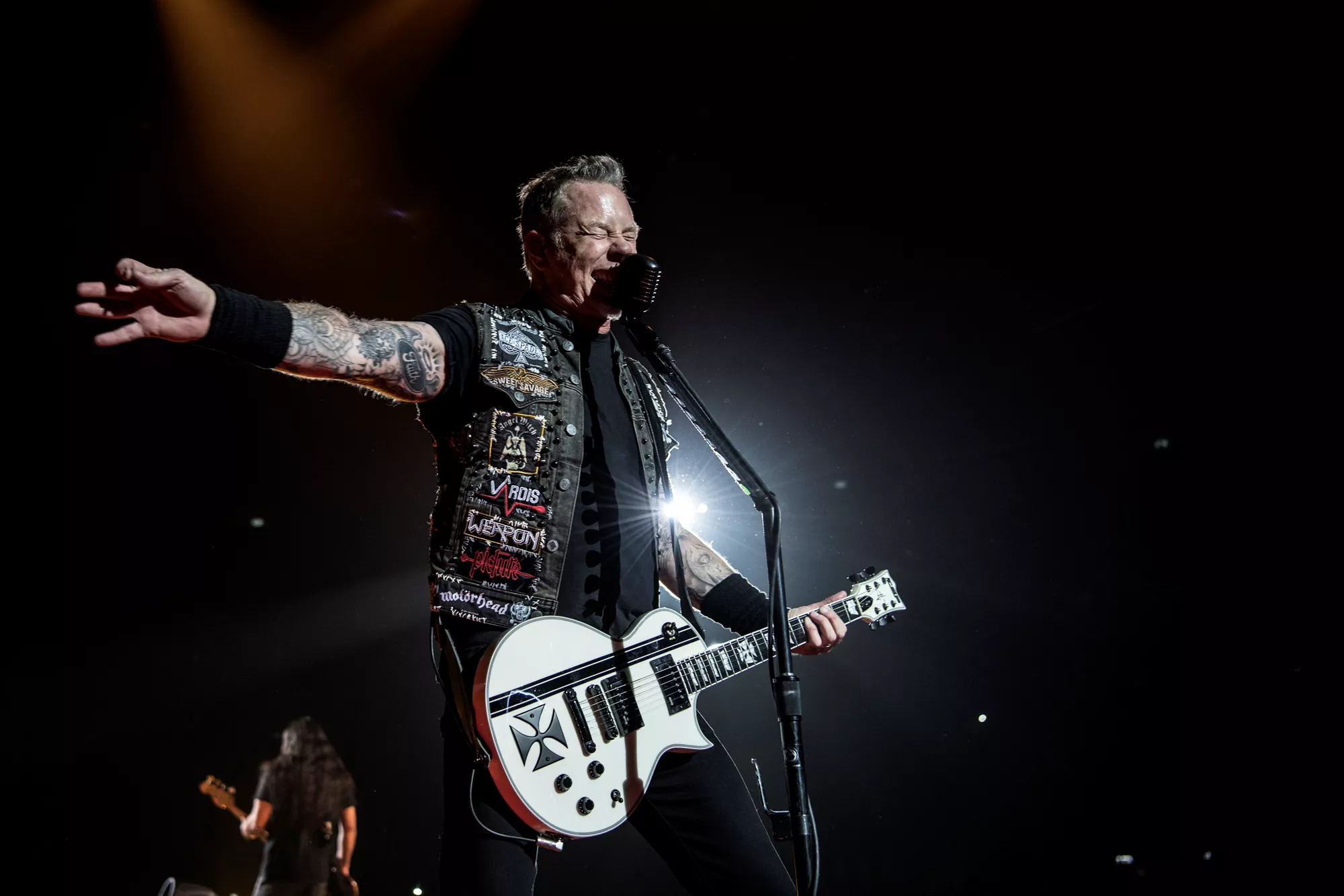 James Hetfield går til filmen