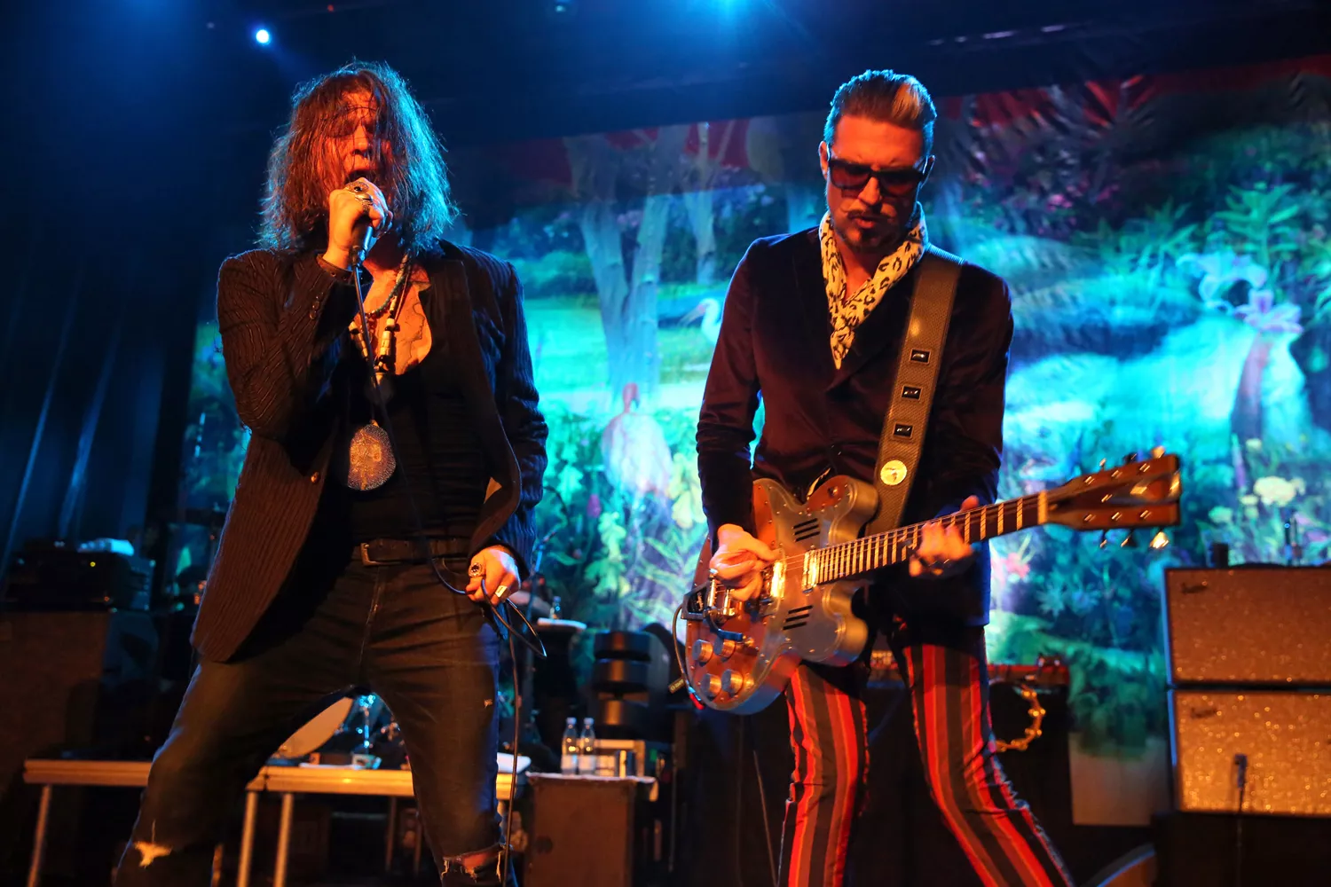 Rival Sons i dansk-svensk svedtriumf