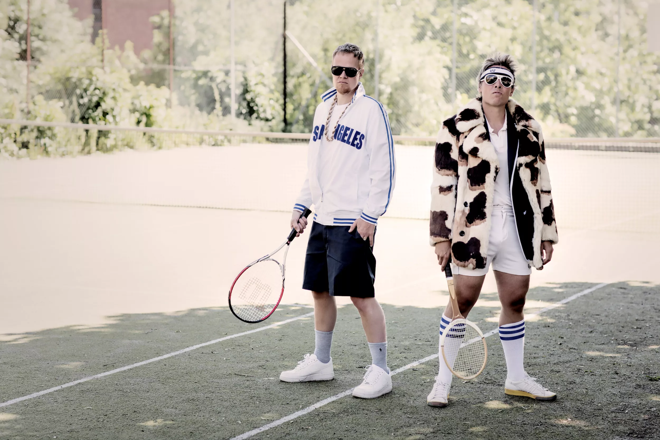 Oral Bee tar med seg Yoguttene til Parkteatret