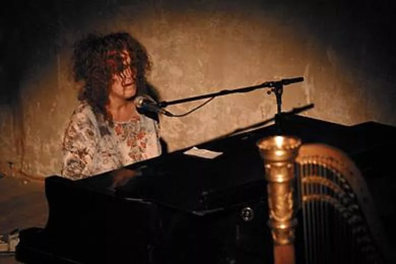 Baby Dee spiller i Danmark