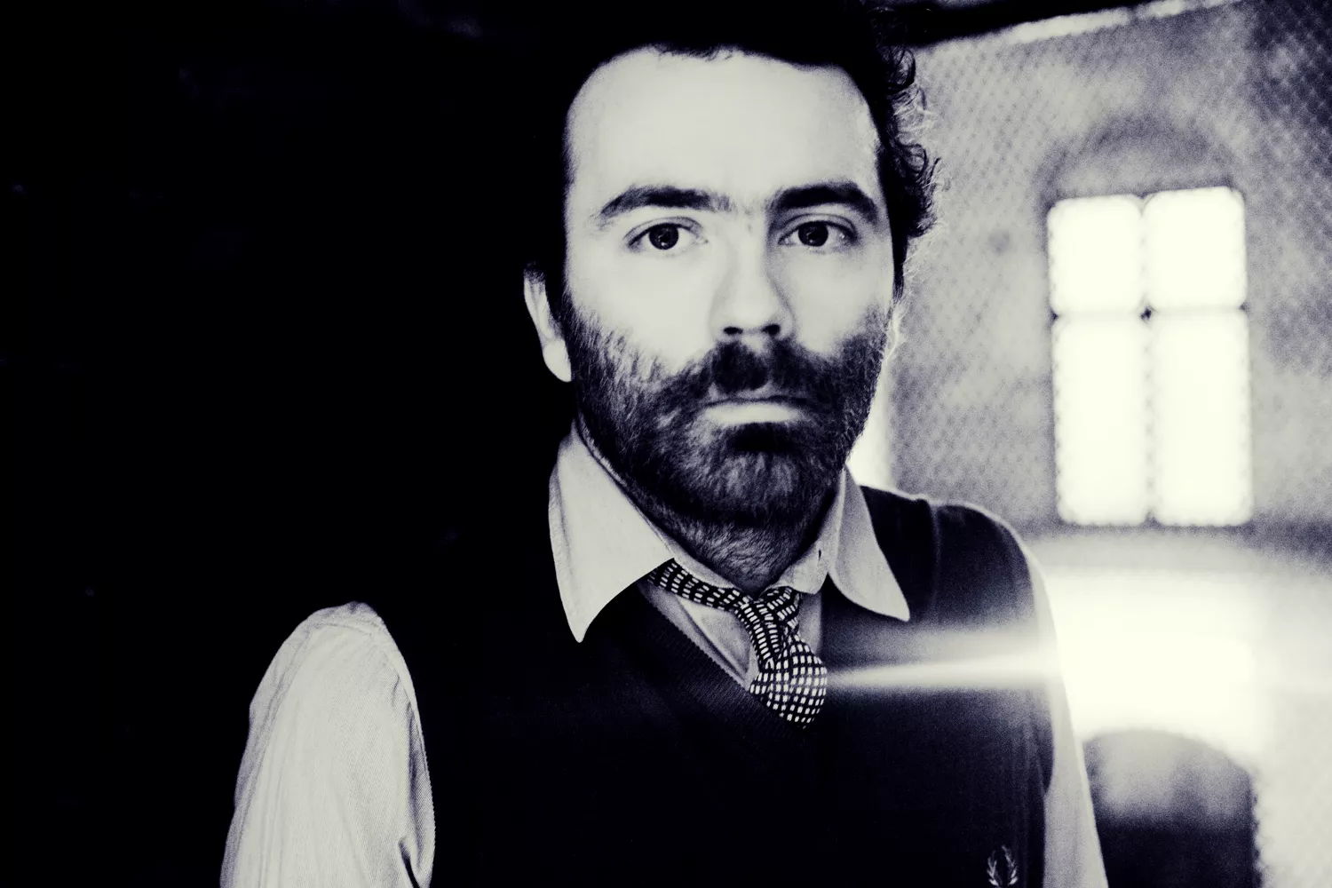 Mikael Simpson giver koncerter