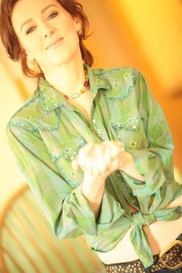 Jonatha Brooke udsender musik med Woody Guthrie-tekster