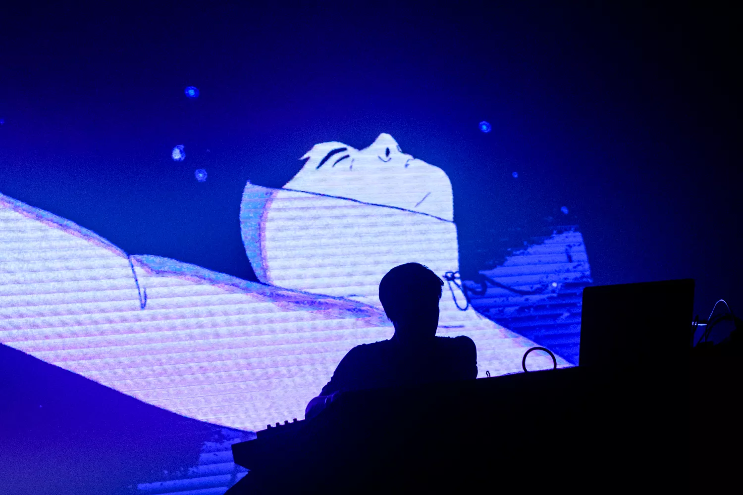 Hopkins spillede op til dans i Den Grå Hal