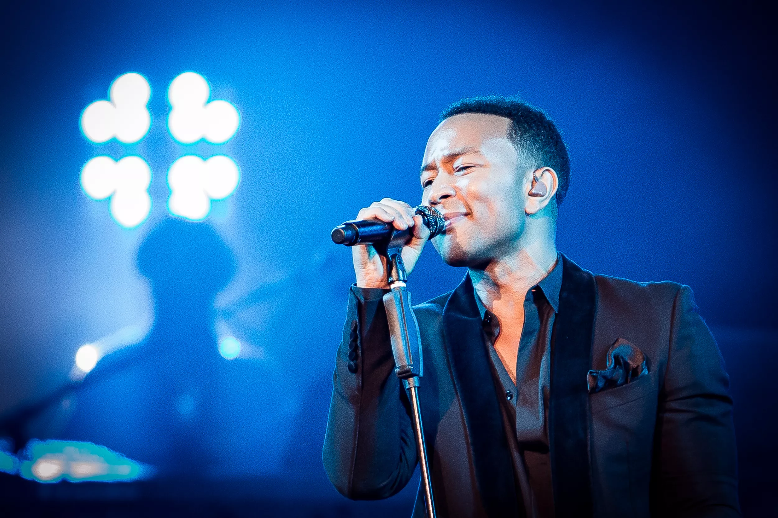 PÅ VALENTINSDAG: Her er de 10 mest streamede kærlighedssange