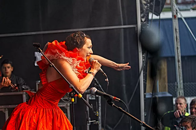 Valravn undervejs med toer